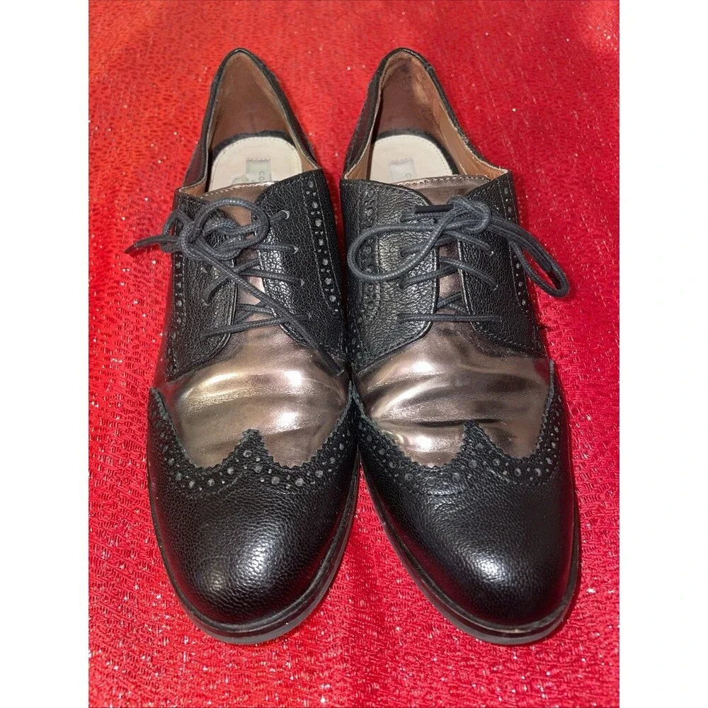 Women's Cole Haan Black Gold Wingtip Oxford Size 7.5B